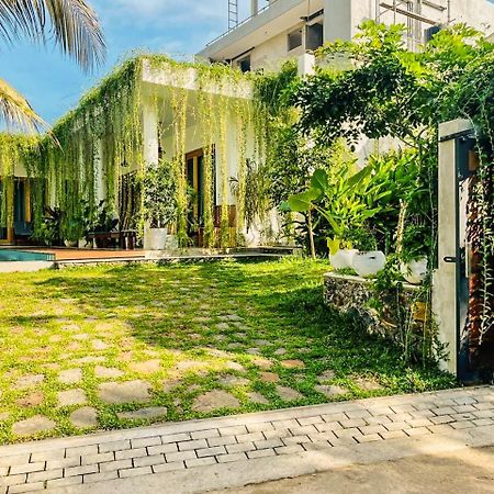 Eton Villa Диквела Екстериор снимка